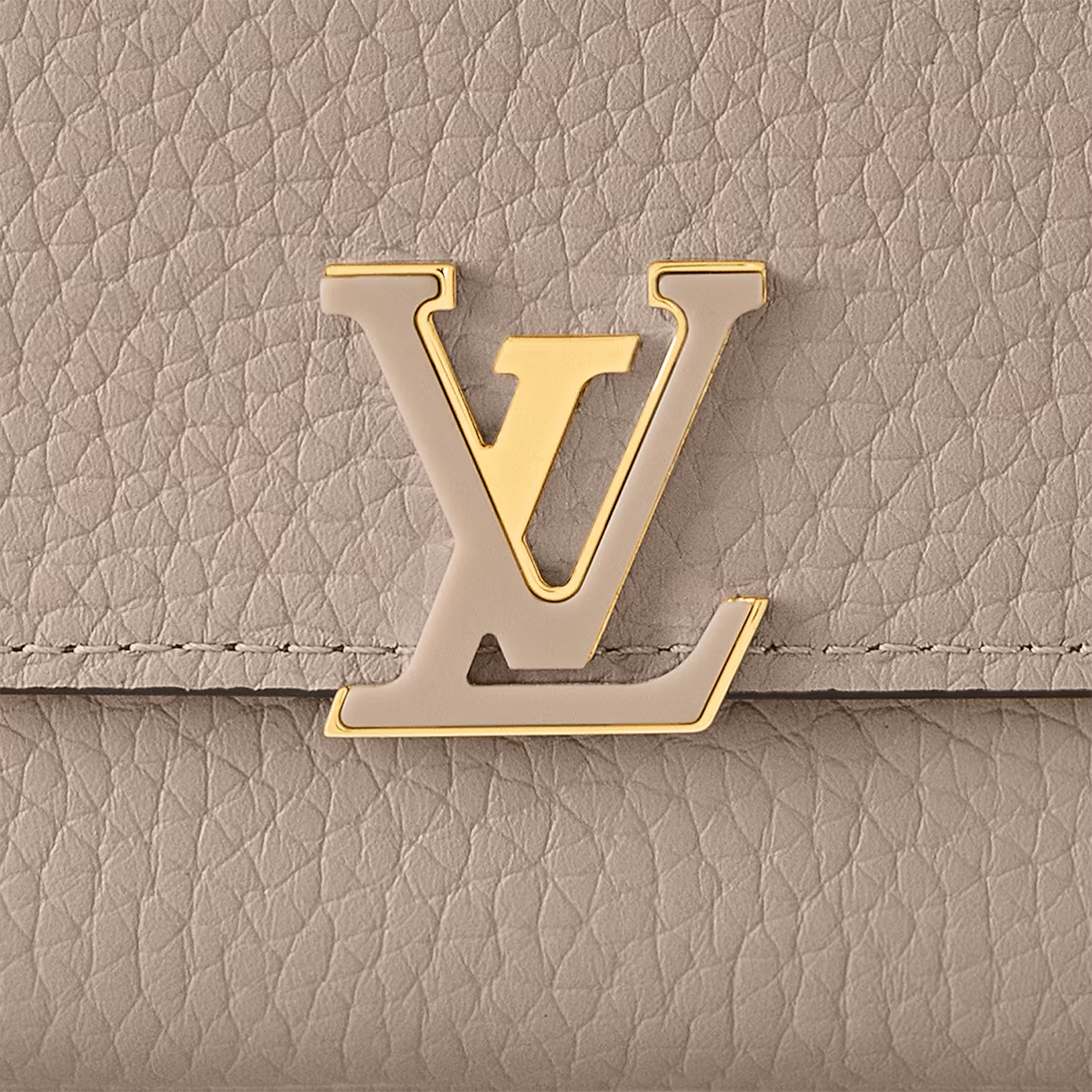 LV M62159 Capucines Compact Wallet