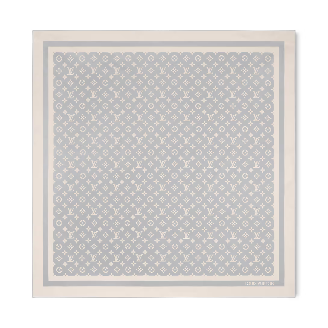 M9A198 New Monogram Silhouette Square 90