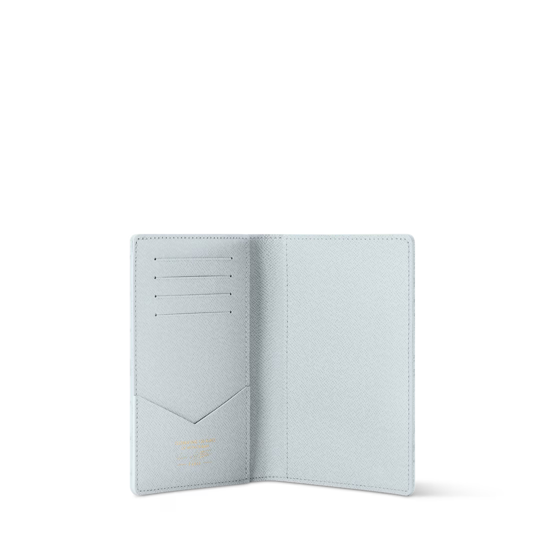 LV M27613 New Passport Cover